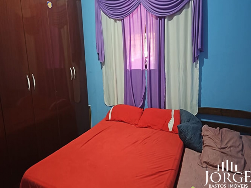 CASA NO JARDIM BRASIL