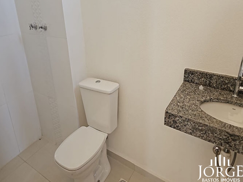 COBERTURAS NO CONDOMÍNIO RESIDENCIAL SANTA ROSA 