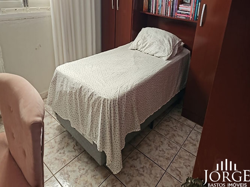 EXCELENTE SOBRADO no Jardim Arlindo de Oliveira